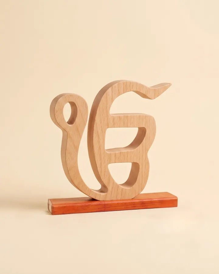 Handcrafted Wooden Ik Onkar Sculpture