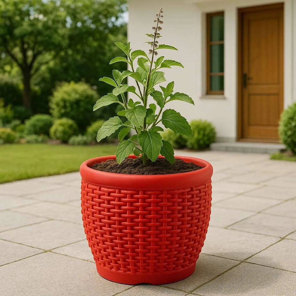 Matt Classic Pots by Grow Green Planters